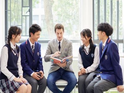 瑞得福国际学校