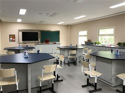 北京明诚外国语学校-洪堡学院